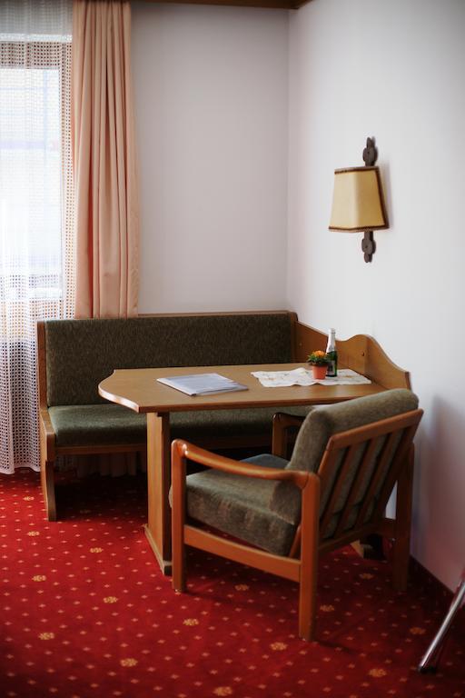 Hotel St. Georg Bad Reichenhall Room photo