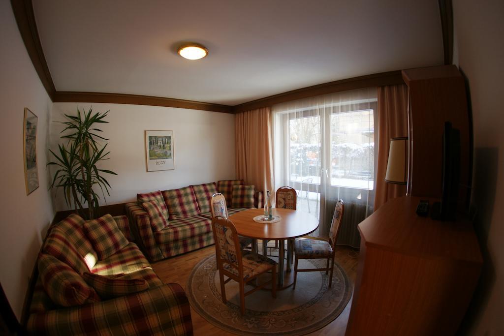 Hotel St. Georg Bad Reichenhall Room photo