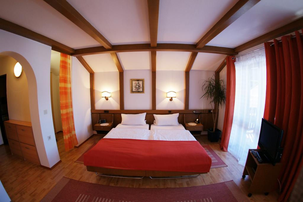 Hotel St. Georg Bad Reichenhall Room photo
